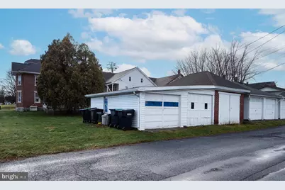 433 E Main Street #APT 2, Palmyra, PA 17078 - Photo 5