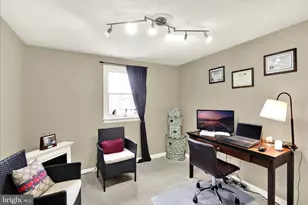 913 E Oak St, Palmyra, PA 17078 - Photo 23