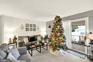 913 E Oak St, Palmyra, PA 17078 - Photo 9