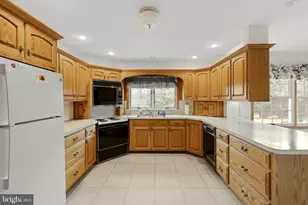 10 Meadow Ln, Myerstown, PA 17067 - Photo 7