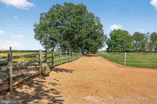 844 S Spruce St, Annville, PA 17003 - Photo 101