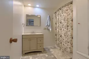 950 N Mill St, Lebanon, PA 17046 - Photo 23