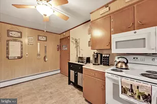 5 E Washington Ave, Myerstown, PA 17067 - Photo 13