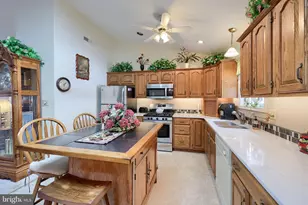 1 Thorndale Dr, Myerstown, PA 17067 - Photo 29