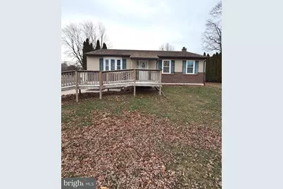 262 E Kercher Avenue, Lebanon, PA 17046 - Photo 3