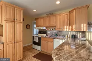 1275 Marion Dr, Lebanon, PA 17042 - Photo 13