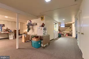 1275 Marion Dr, Lebanon, PA 17042 - Photo 39