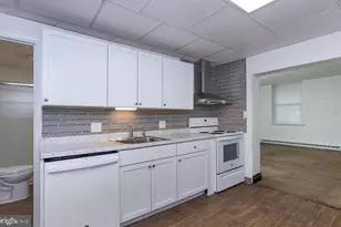 521 W Main St, Palmyra, PA 17078 - Photo 7