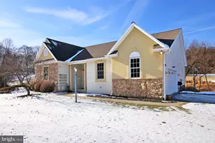 805 Mt Wilson Rd, Lebanon, PA 17042 - Photo 1