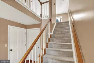 2030 Greystone Dr, Lebanon, PA 17042 - Photo 9