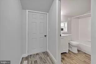 1619 1/2 1/2 Center, Lebanon, PA 17042 - Photo 17