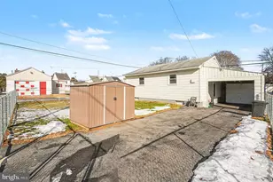 523 Bollman St, Lebanon, PA 17042 - Photo 25