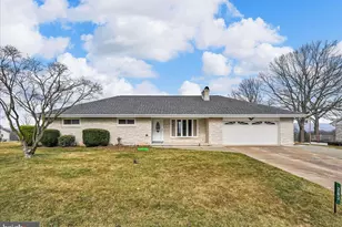 263 Eisenhower Rd, Palmyra, PA 17078 - Photo 1