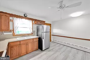 263 Eisenhower Rd, Palmyra, PA 17078 - Photo 13