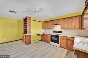 263 Eisenhower Rd, Palmyra, PA 17078 - Photo 19