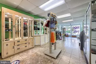 930 Cumberland St, Lebanon, PA 17042 - Photo 13