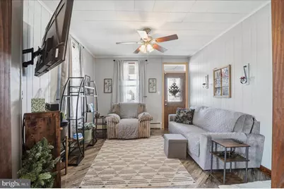 708 W Cherry Street, Palmyra, PA 17078 - Photo 3