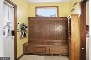 708 W Cherry St, Palmyra, PA 17078 - Photo 35