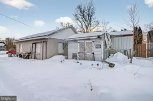 124 S King St, Annville, PA 17003 - Photo 31