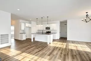 609 Lilliana Dr, Lebanon, PA 17046 - Photo 17