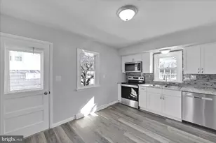 538 W Locust St, Lebanon, PA 17042 - Photo 15