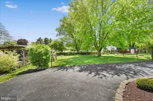 538 W Locust St, Cleona, PA 17042 - Photo 27
