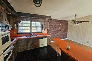 407 E Elm St, Lebanon, PA 17042 - Photo 5