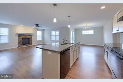 943 Snapdragon Ct, Lebanon, PA 17046 - Photo 11