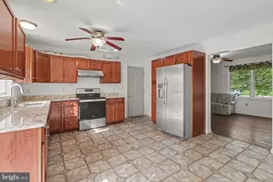 1350 Juniper St, Lebanon, PA 17042 - Photo 7