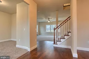 026 Rolling Meadow Rd, Lebanon, PA 17046 - Photo 3