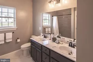 207 Gardenia Ln, Lebanon, PA 17042 - Photo 15