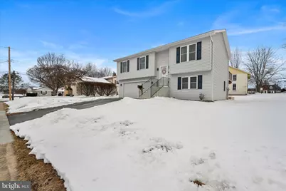 213 W Maple Avenue, Myerstown, PA 17067 - Photo 7