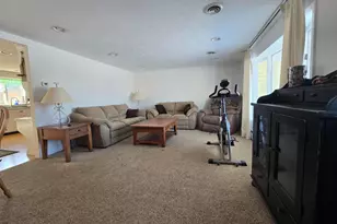 2 N Willow St, Myerstown, PA 17067 - Photo 11