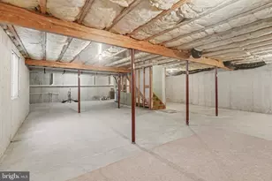 50 S Village Cir, Palmyra, PA 17078 - Photo 25