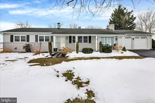 825 S Spruce St, Annville, PA 17003 - Photo 1