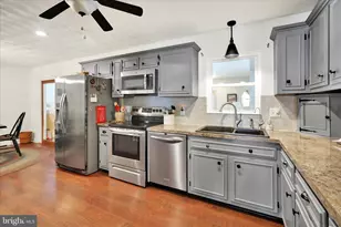 825 S Spruce St, Annville, PA 17003 - Photo 17