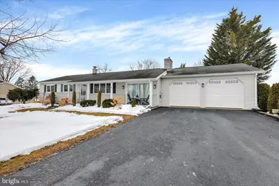 825 S Spruce Street, Annville, PA 17003 - Photo 5