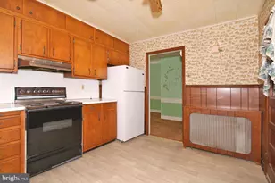 153 N Center St, Fredericksburg, PA 17026 - Photo 13