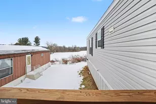 7 Lebanon Valley Ct, Lebanon, PA 17046 - Photo 3