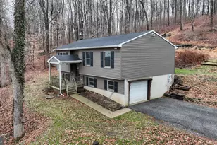 116 Ironmaster Rd, Lebanon, PA 17042 - Photo 5