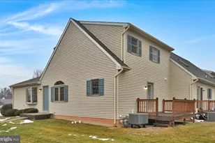 2098 Walnut St, Lebanon, PA 17042 - Photo 27