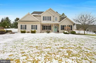 5238 Elizabethtown Rd, Palmyra, PA 17078 - Photo 1