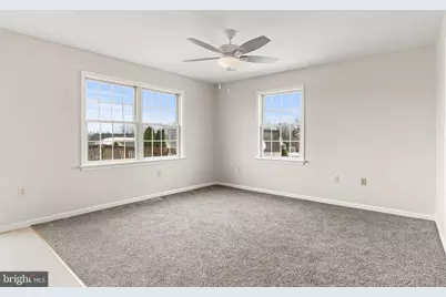 10 Vista Dr, Fredericksburg, PA 17026 - Photo 15