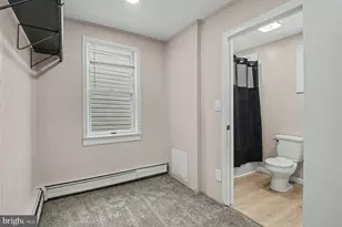 321 E Weidman St, Lebanon, PA 17046 - Photo 9