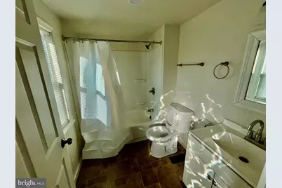 218 W Carpenter Avenue, Myerstown, PA 17067 - Photo 5