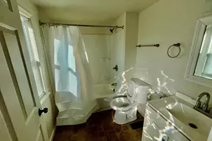 218 W Carpenter Ave, Myerstown, PA 17067 - Photo 5