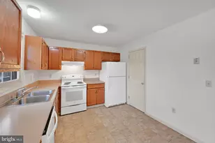 290 S Mill St, Jonestown, PA 17038 - Photo 9