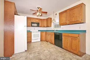 226 Acorn, Lebanon, PA 17042 - Photo 5