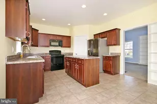 147 Station Corner Dr, Annville, PA 17003 - Photo 5