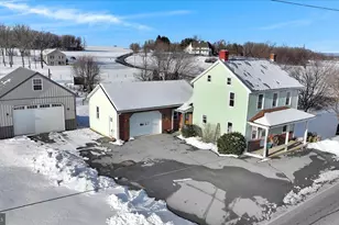 204 W Reistville Rd, Myerstown, PA 17067 - Photo 5